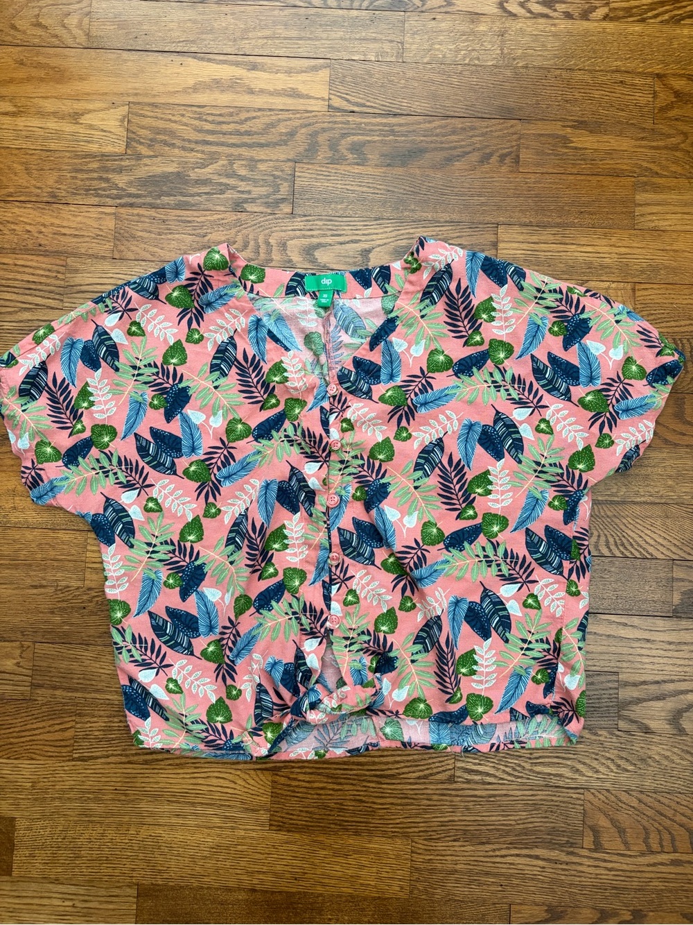 Dip Oversized XS Top Short Sleeve Front Tie V- Neck Pink Green Floral